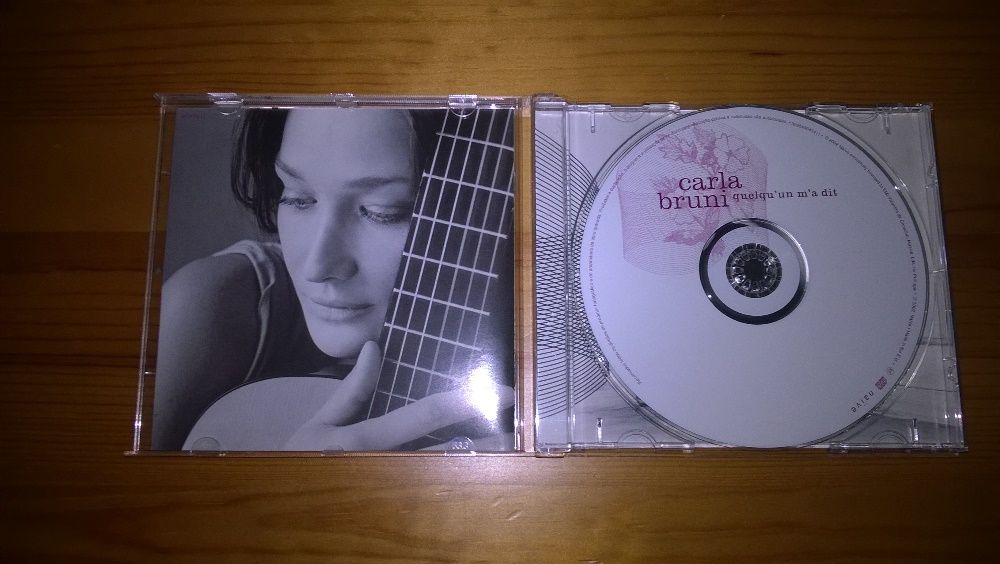 CD - Carla Bruni - Quelq'un m'a dit