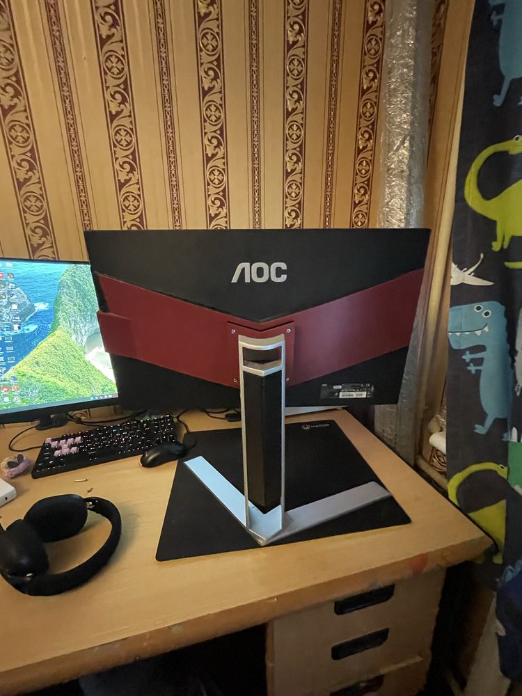 AOC AGON AG271QX | 27” | 144Hz | QHD | FreeSync