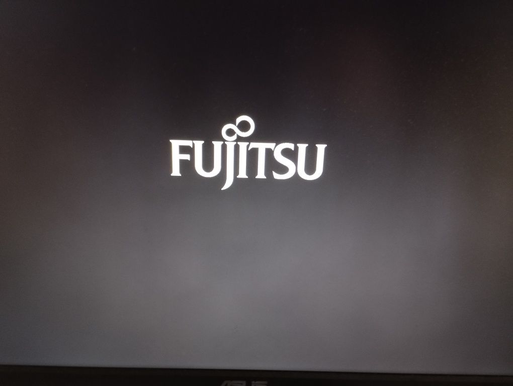 Desktop Fujitsu I3