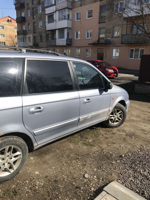 Продається машина.