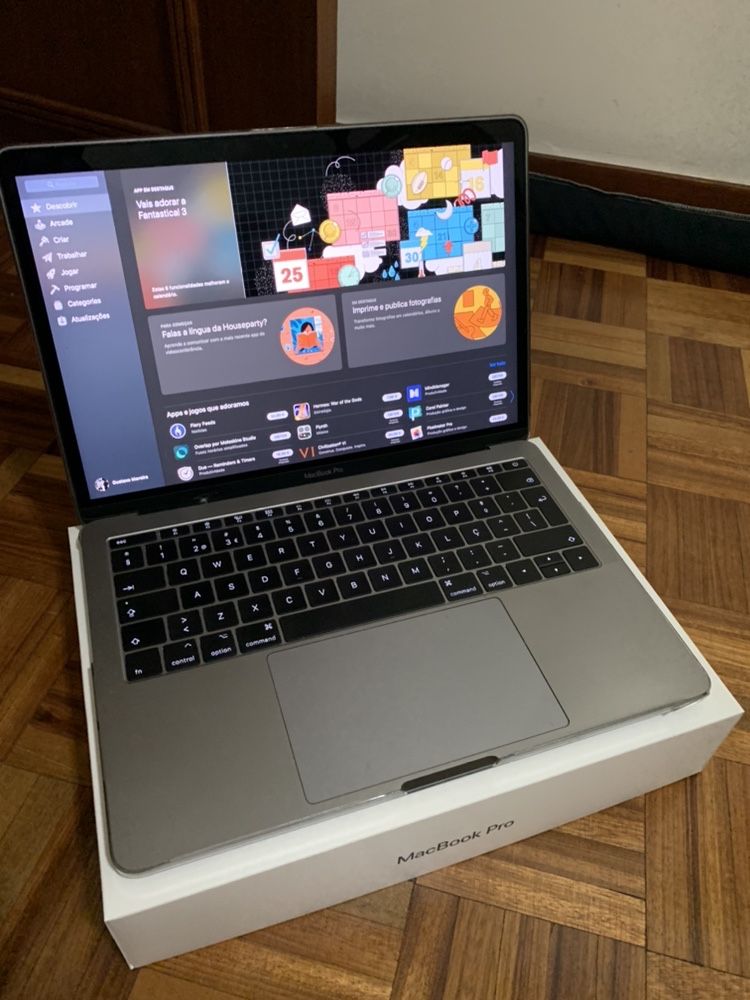 Apple MacBook Pro 13" - A1706- mid2017 (i5/8GB/128GB SSD)