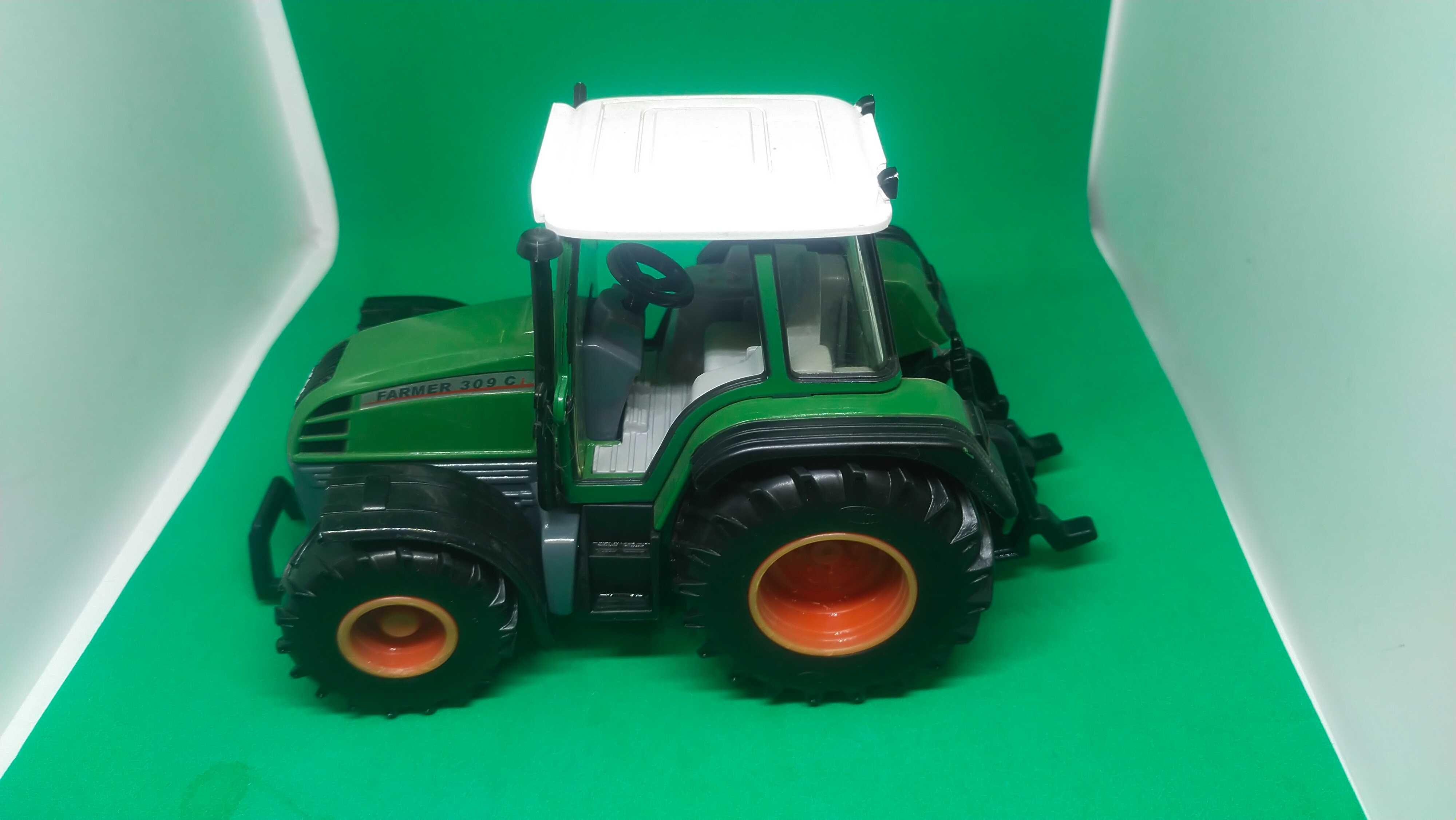 Tim traktor Fendt jak siku britains 1 32