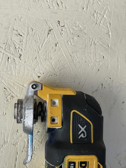 Dewalt XR 18V Brushless – Multitool / narzędzie wielofunkcyjne