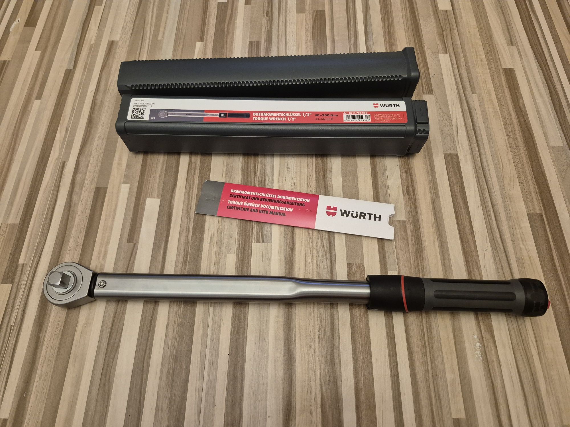 Klucz dynamometryczny 40-200Nm nowy WURTH