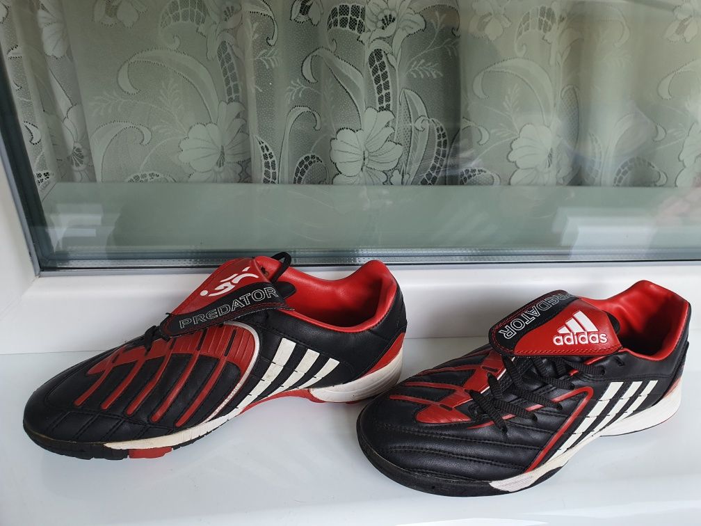 Сороканожки Adidas predator
