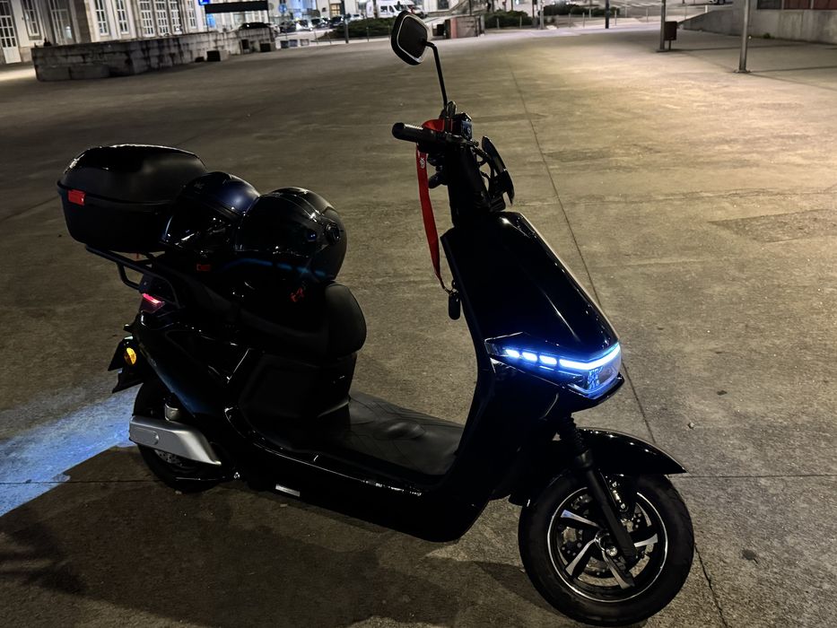 Vendo mota elétrica