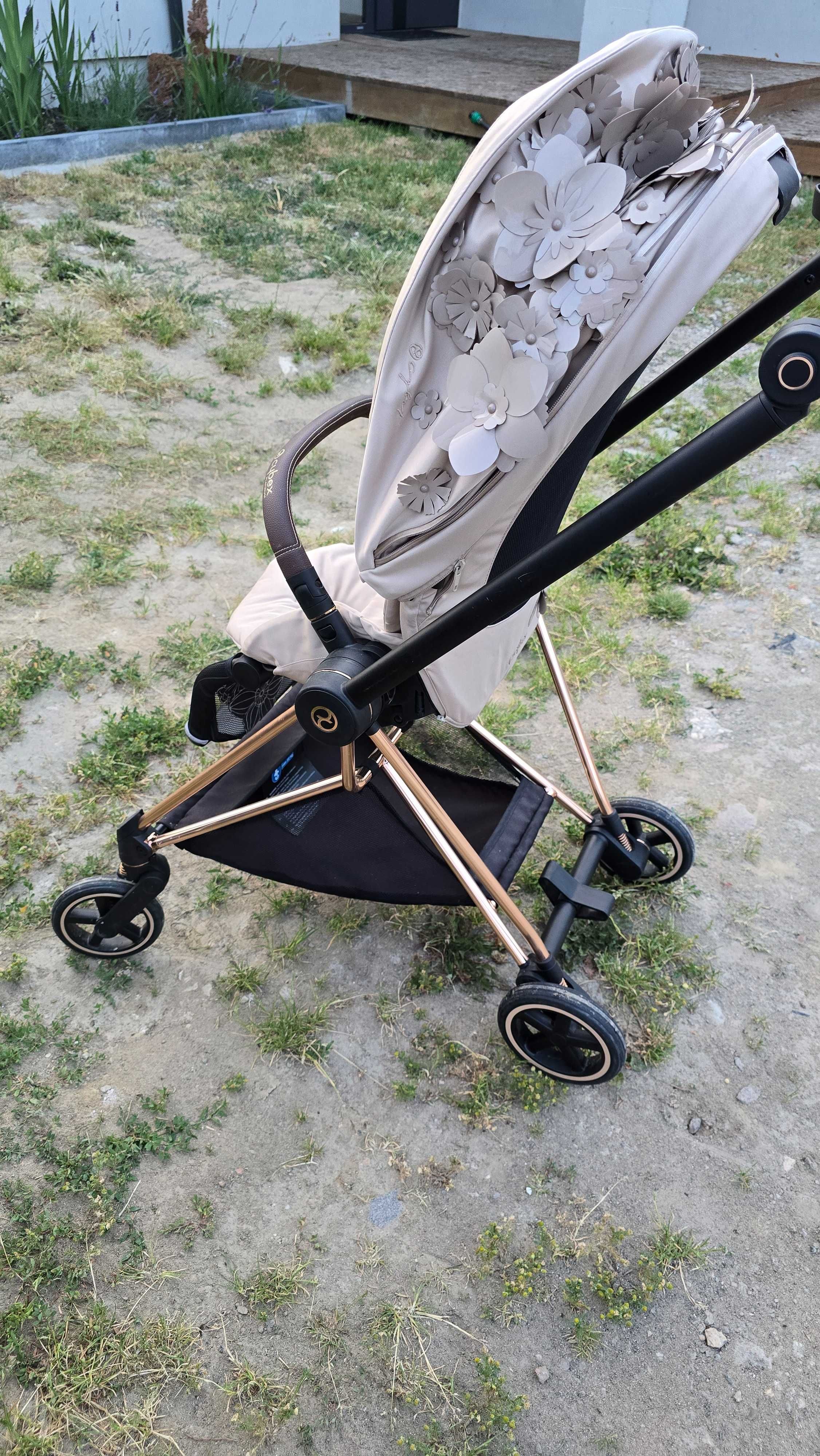 Cybex mios 3.0 simply flowers beige