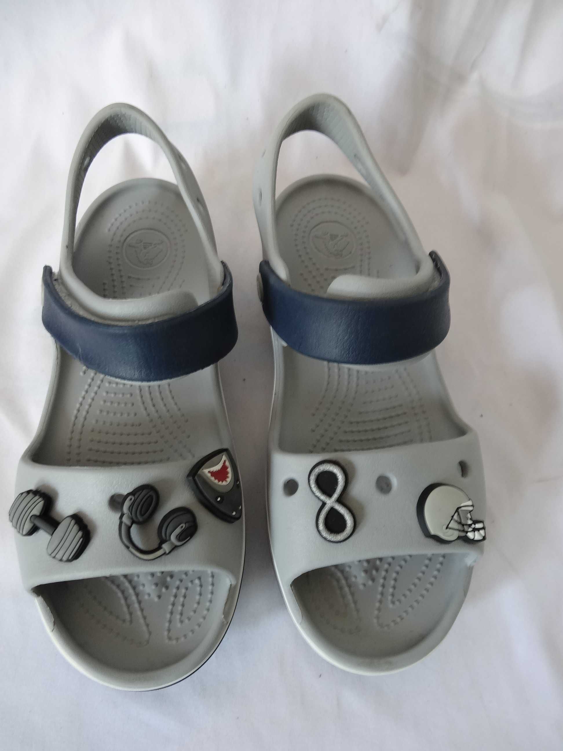 Sandały CROCS J3 roz 35 UNISEX Przypinki