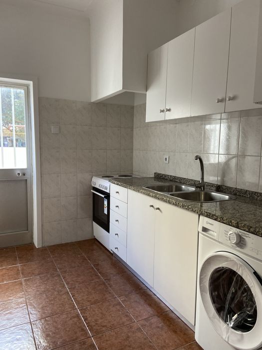 Moradia T3 - centro de Espinho