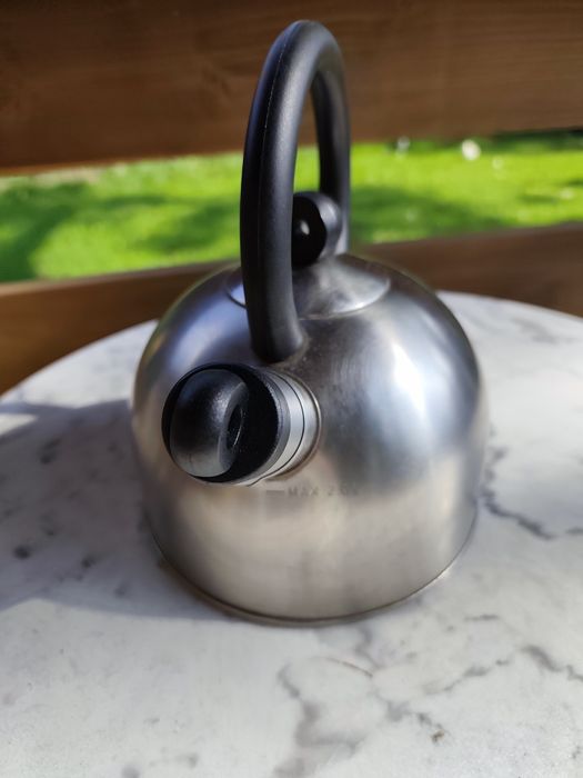 Czajnik ze stali nierdzewnej IKEA