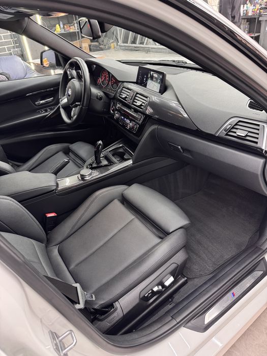 BMW 330e M Performance