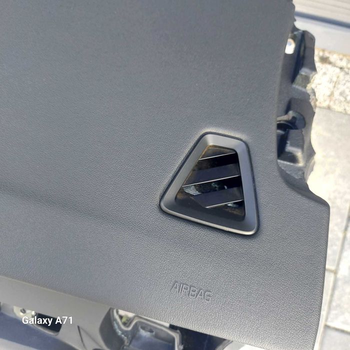 Regeneracja naprawa deska rozdzielcza Volvo S60