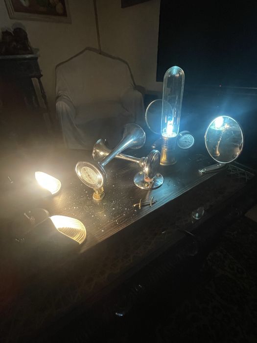 Candeeiro / Luminaria escultural funcional/ Candeeiro unico / Upcycled