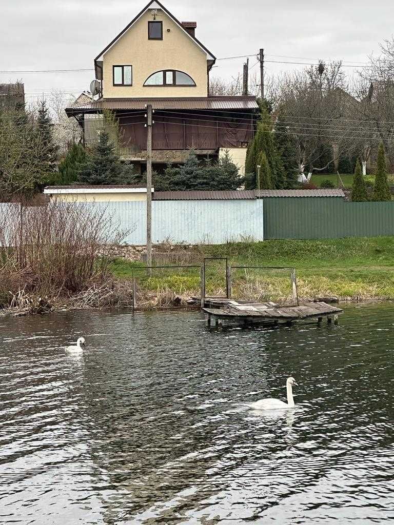 Продается двухэтажный дом в городе Бавария