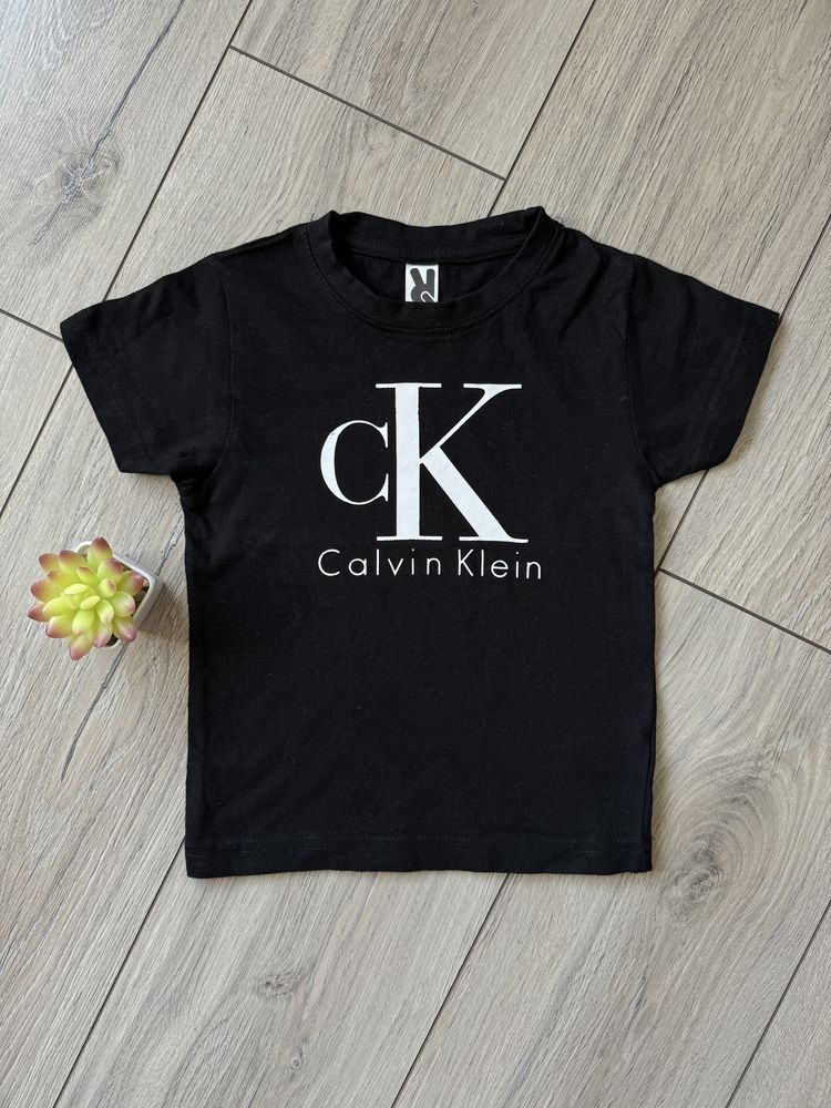 Футболка для дівчинки Calvin Klein