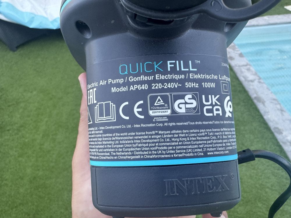 Insuflavel agua criancas bomba e escorrega