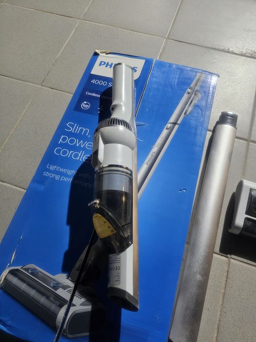 Aspirador Vertical Philips