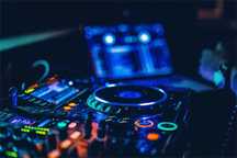 Dj / Profesjonalna obsługa uroczystości / Ciężki dym / Fontanny iskier