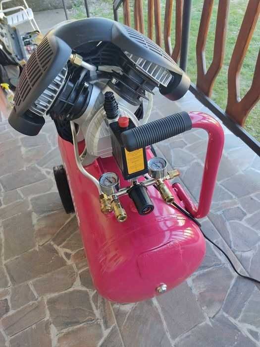 Компресор повітряний поршневий 2-циліндровий компресcор Steinhaus 50 л