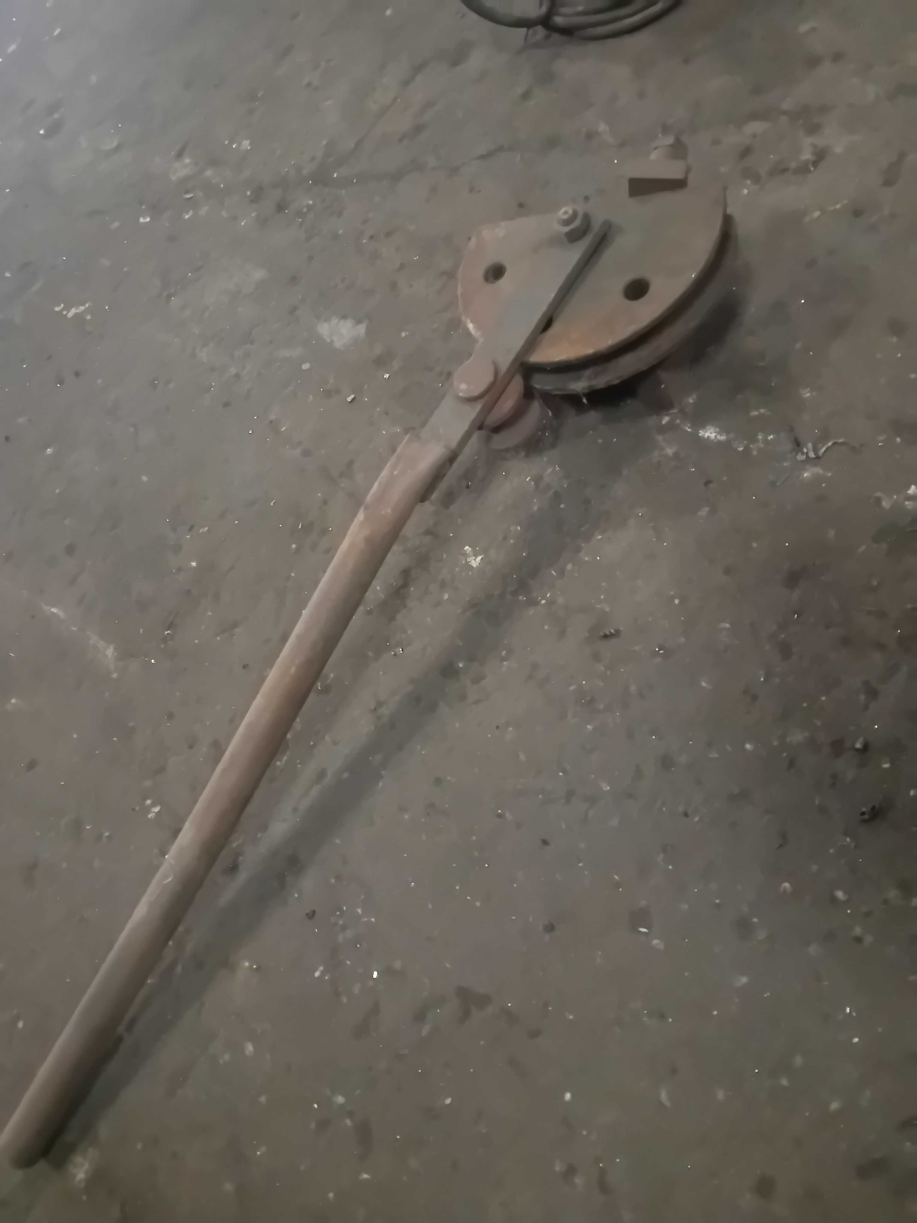 Ferramenta para dobrar tubo e veios D25mm