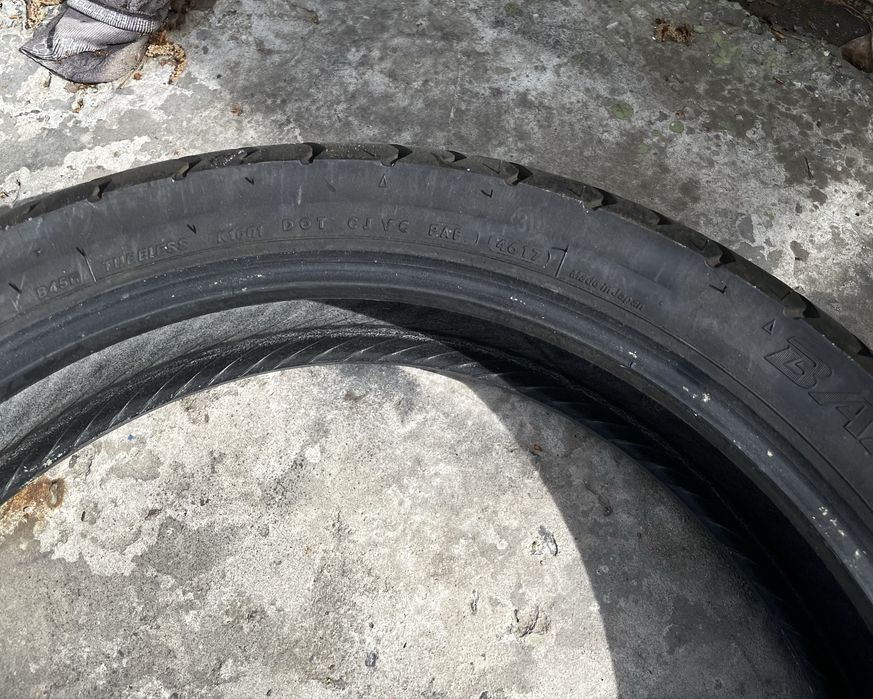 Моторезина 130/70/17 та 110/70/17  комплект, bridgestone