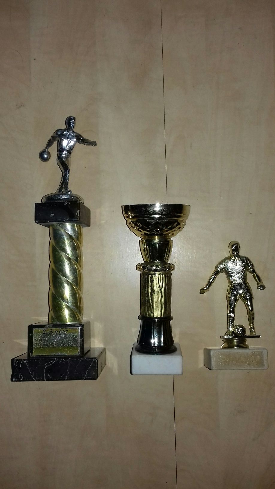 Puchary i statuetki 3szt.