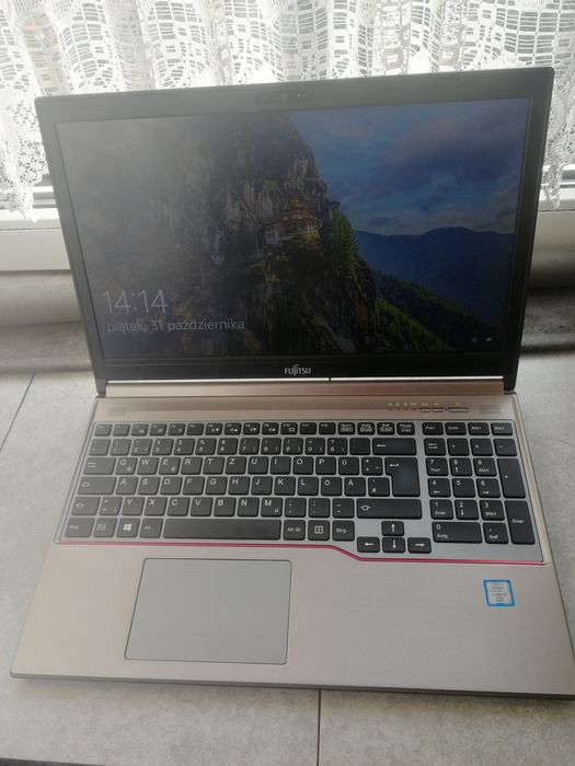 Laptop Fujitsu e756 I5 ssd wysyłka