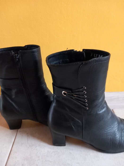 Buty kozaczki rozm 39  Juma