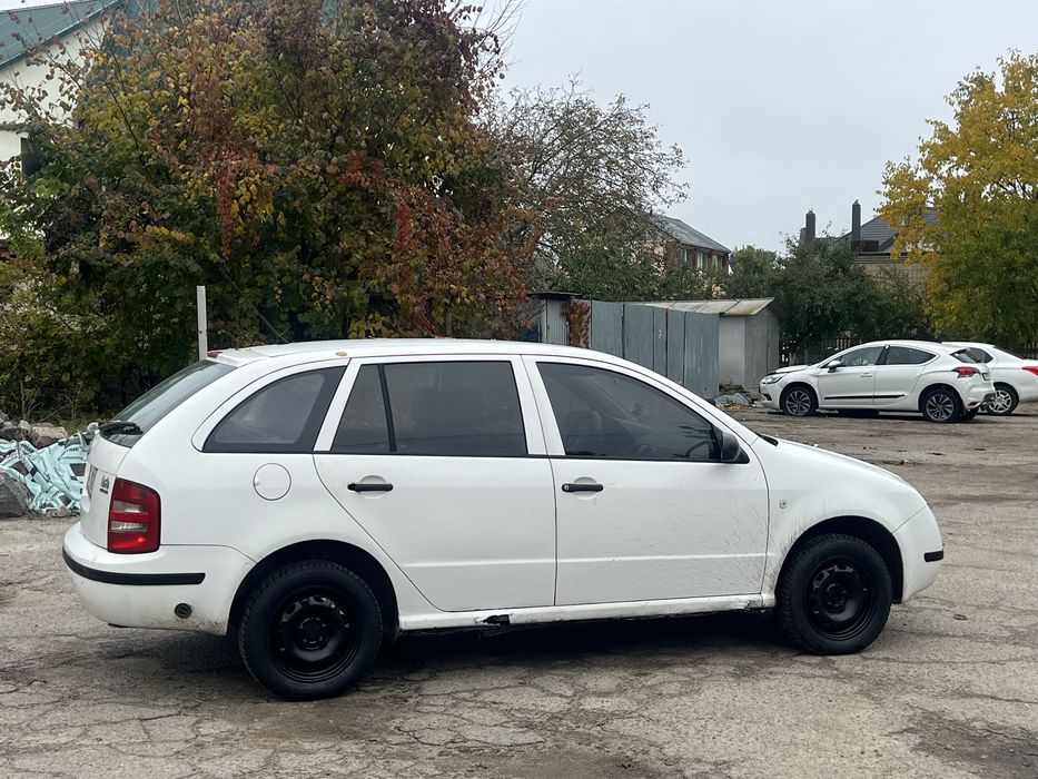 Продам Шкожу Фабію 2004 року