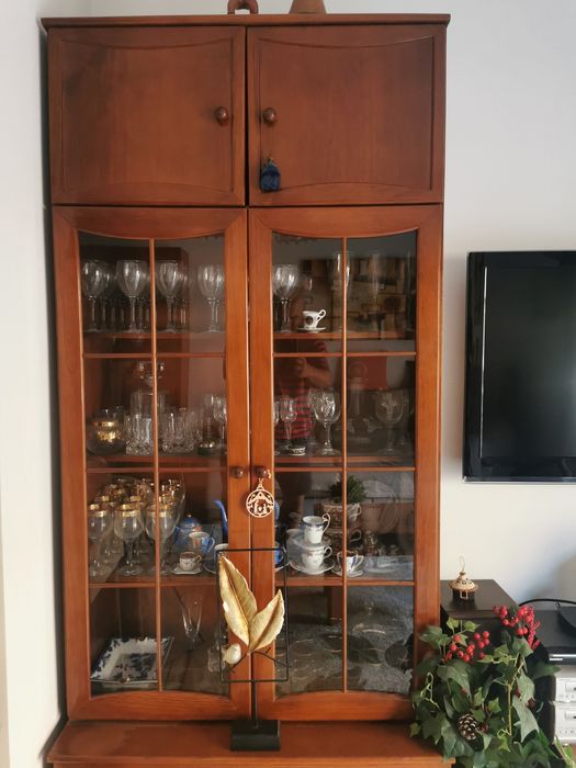Vendo móvel para sala com 7 módulos Urgente