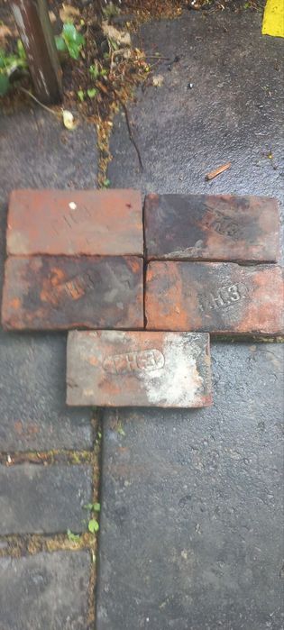 Продам царський кирпич.