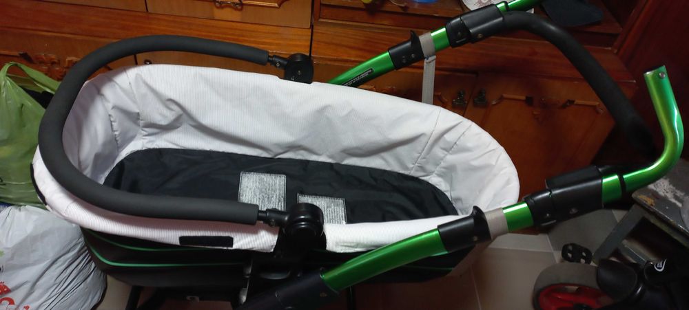 Коляска в нормальному стані САМОВИВІЗ