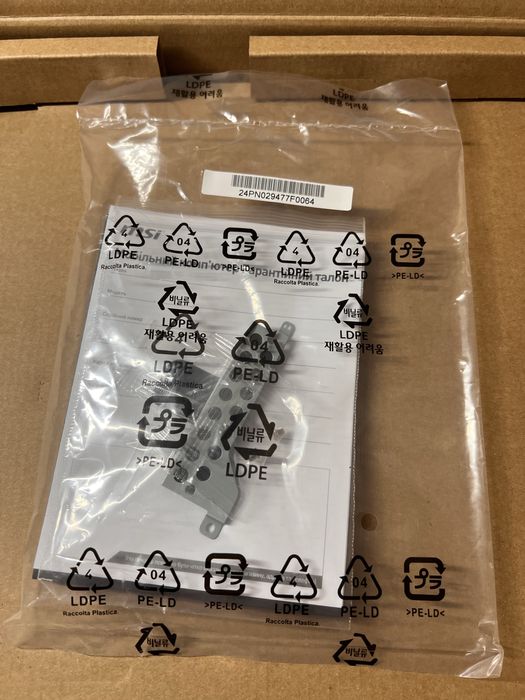 Ноутбук MSI Thin