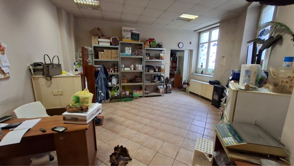 Lokal użytkowy na sprzedaż - możliwość przerobienia na mieszkanie!