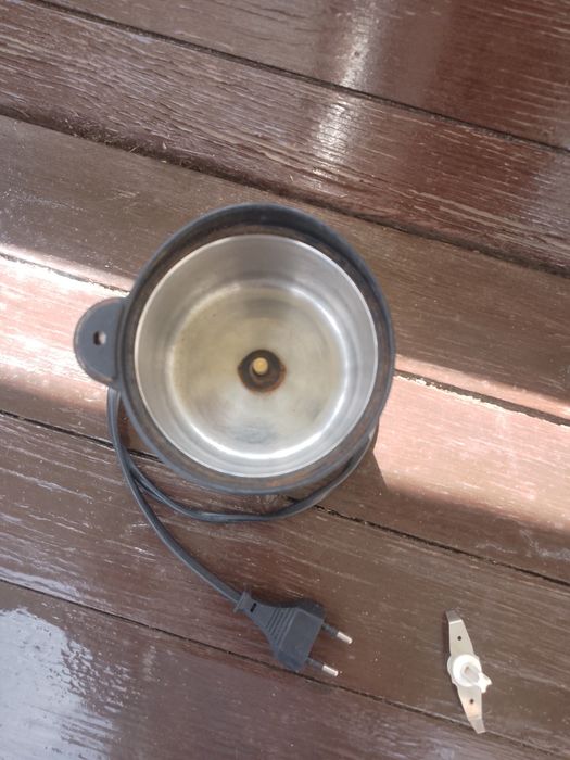 Продам кавомолку Сатурн