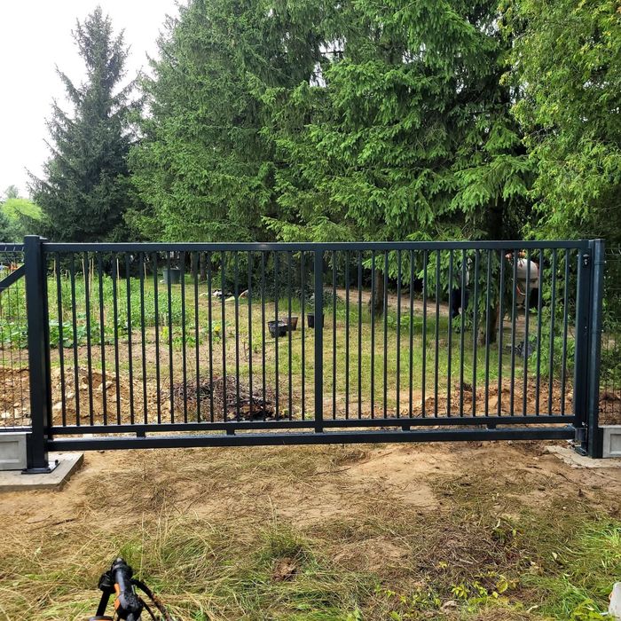 Montaż ogrodzeń panelowych od 100zl / mb