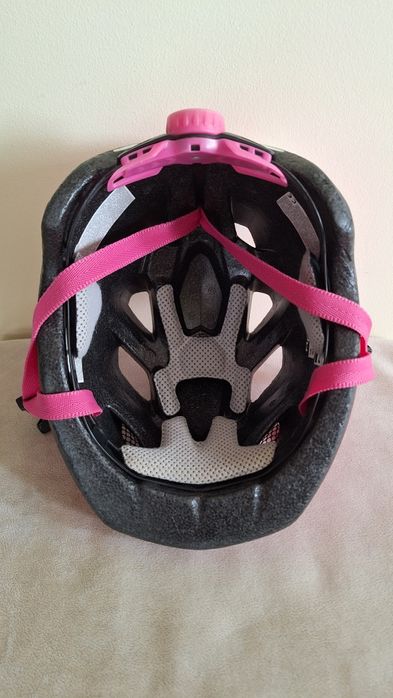 Sprzedam dziecięcy kask MET GENIO