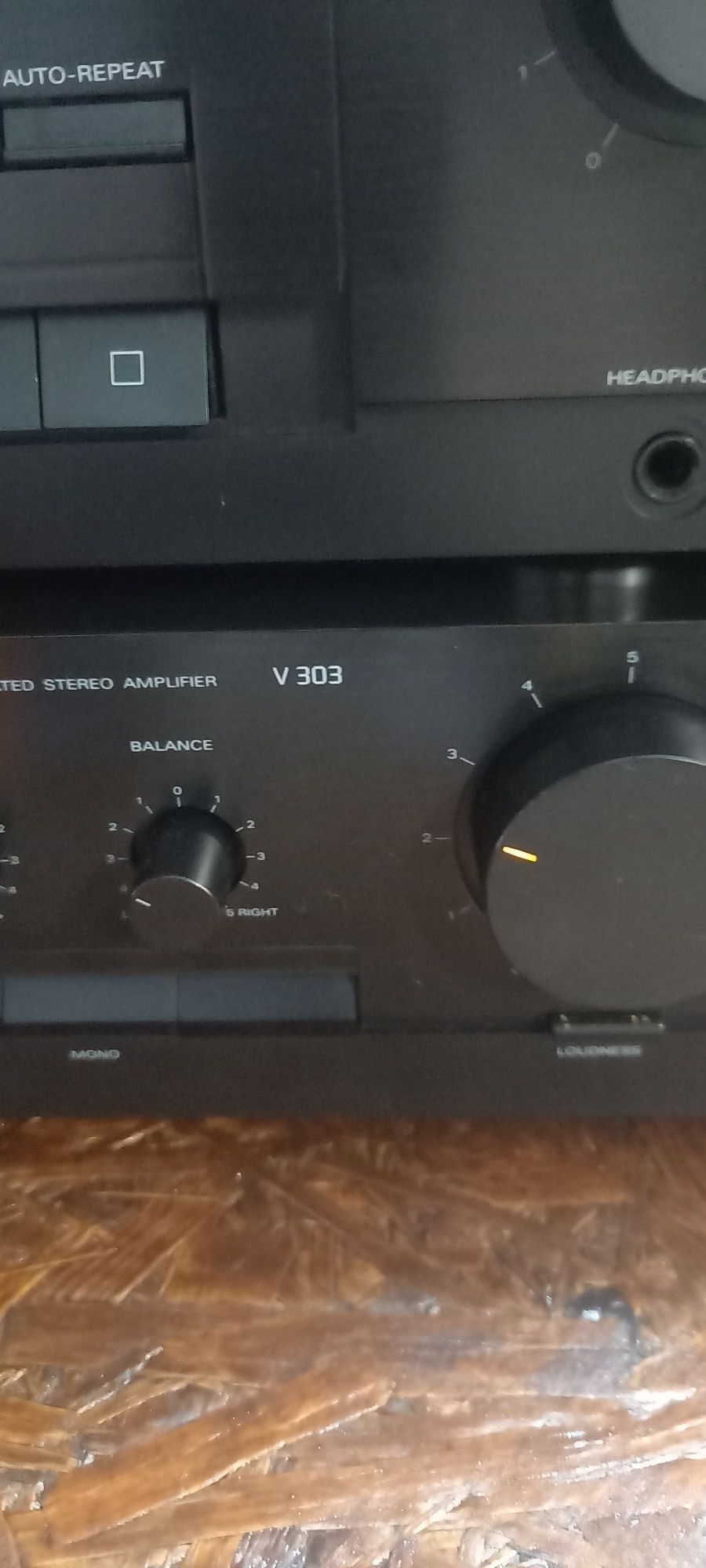 Wieża GRUNDIG hifi
