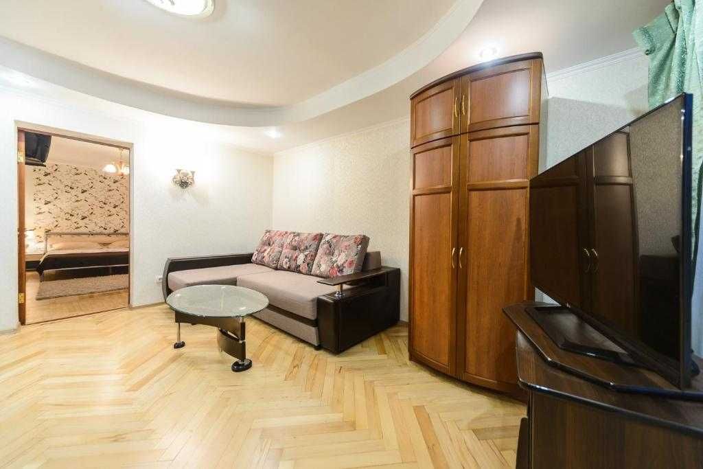 2-кімнатна квартира біля м.Кловська, Військовий ГОСПІТАЛЬ,бул.Леси Укр