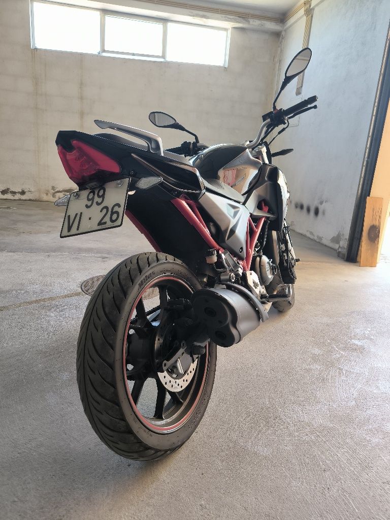 Vortex ZII 125 Naked 2018
Revis