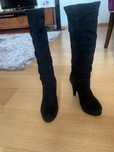 Botas de camurça de cano alto