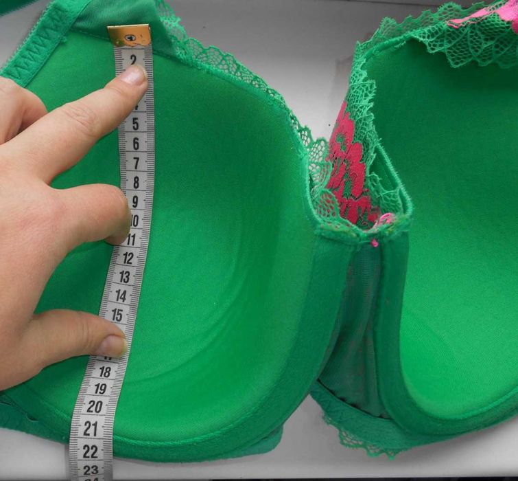 зелений бюстгальтер ліфчик 38F бюстик