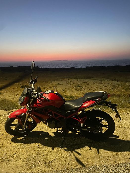 Benelli bn 125 de 2023