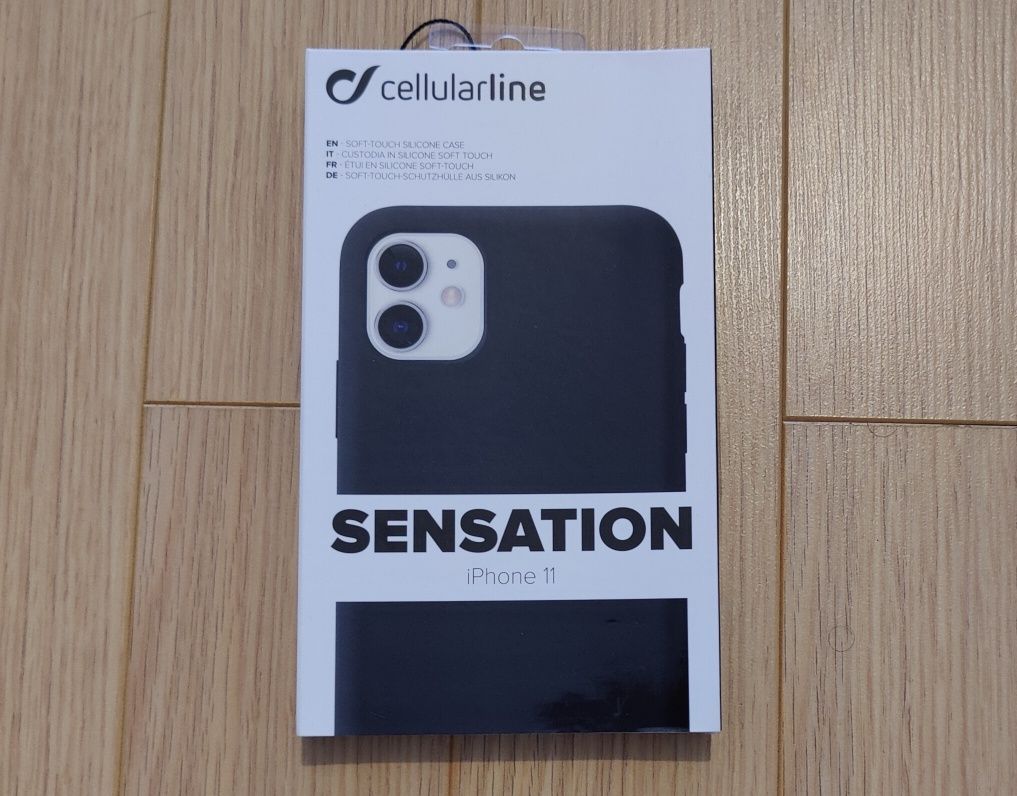 (NOVO) Capa Silicone iPhone 11 - Cellularline Sensation - cor preta