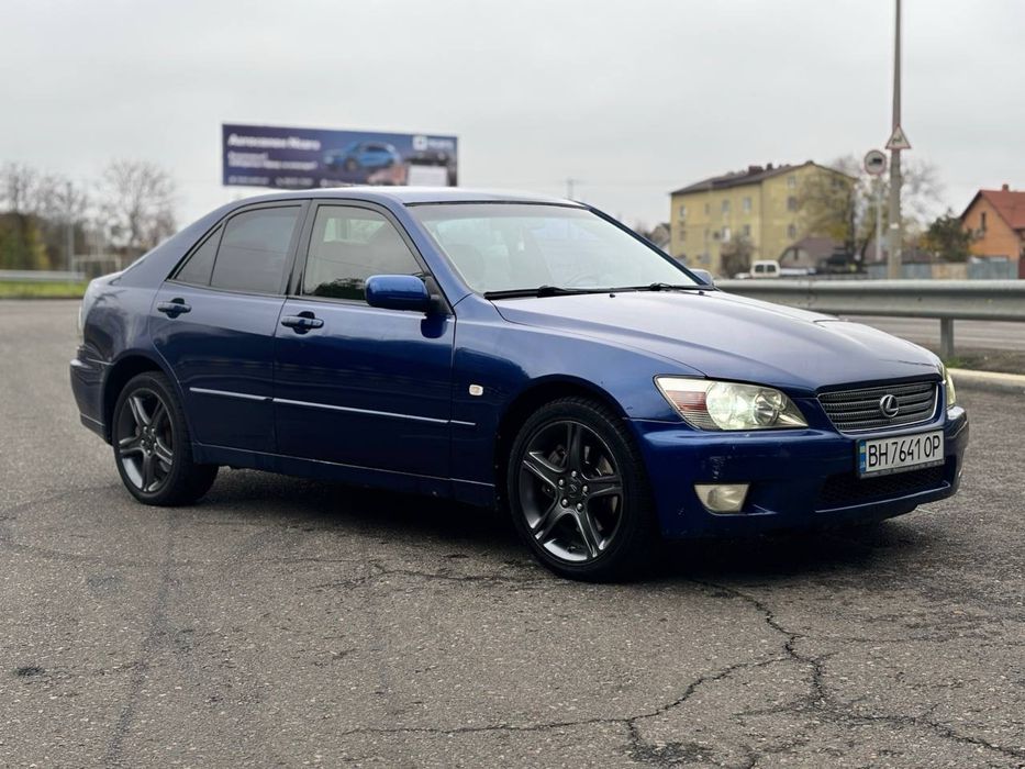 Lexus IS 200 Automatic