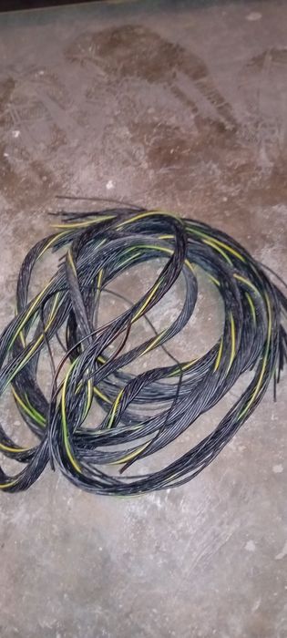 Przewód instalacyjny miedziany 1x1,5 1x2,5 1x10 mm Helukabel