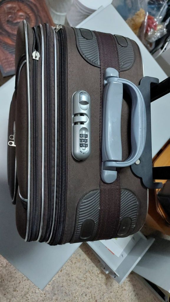 Malas de viagem porão