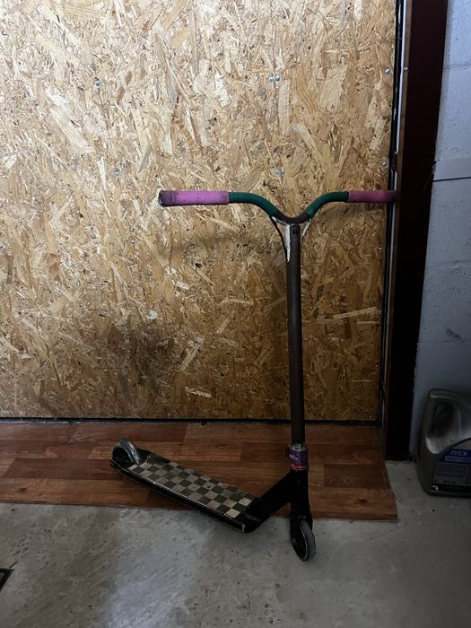 Трюковий самокат