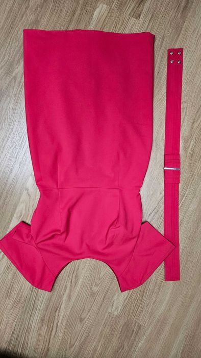 Różowa ołówkowa SIMPLE 38 40