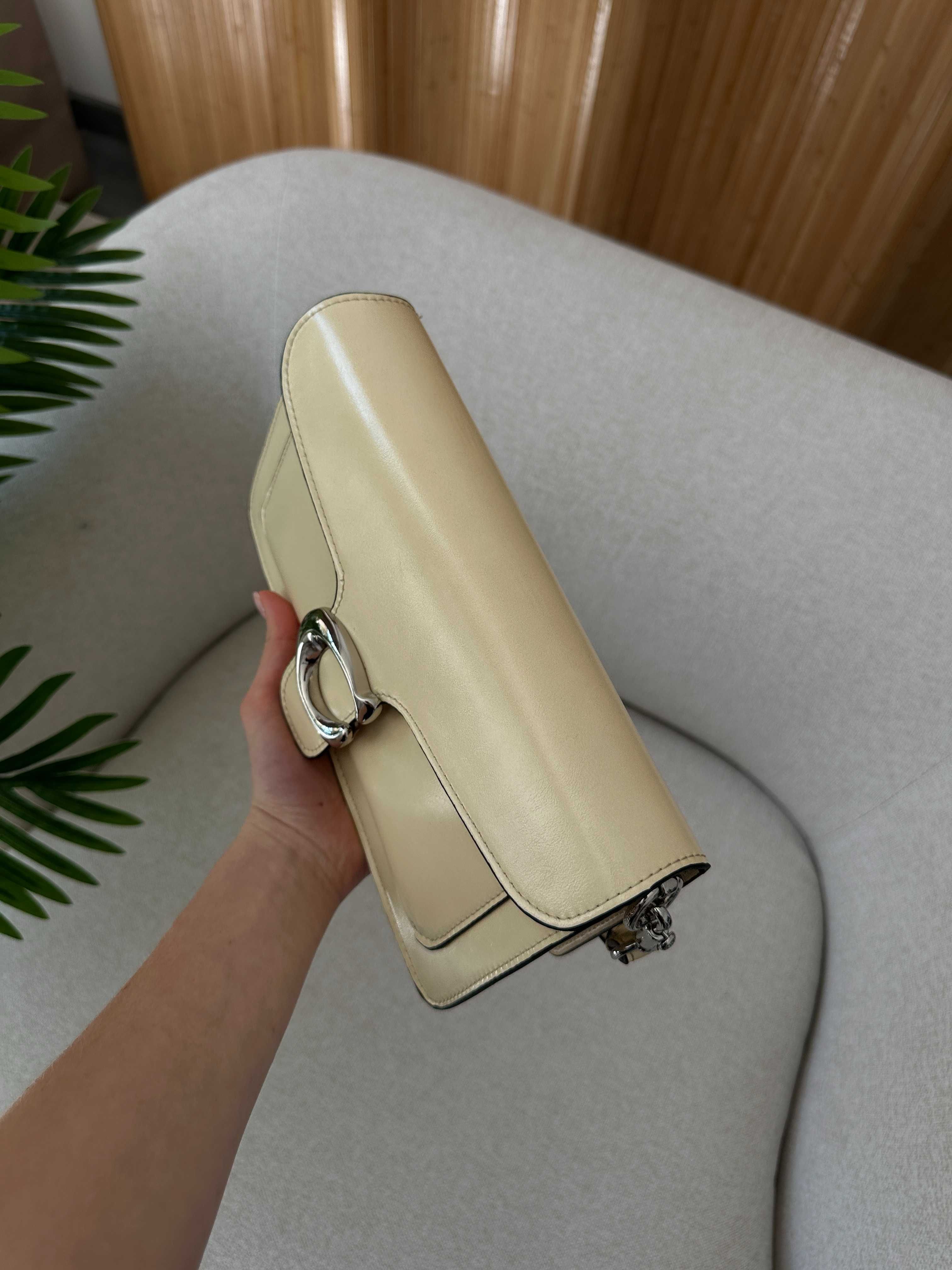 Женская Сумка Coach Pebble Leather